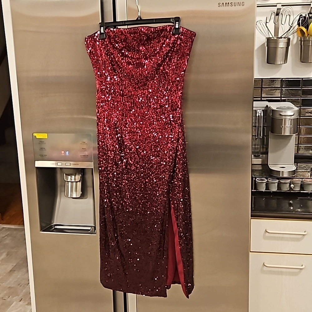 💕TRINA TURK💕 Stella Strapless Sheath Dress Festive Fuchsia Plum Sequin 10 NWT - Picture 10 of 16
